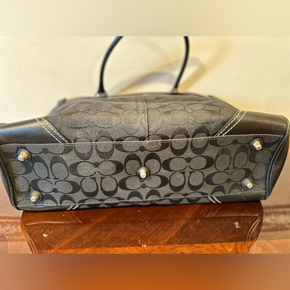 Coach Black Signature Canvas and Leather Hampton Tote - Picture 10 of 12